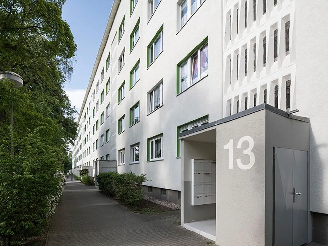 2 Zimmer Wohnung mit 44 m² in Halle (Saale) – Bild 1
