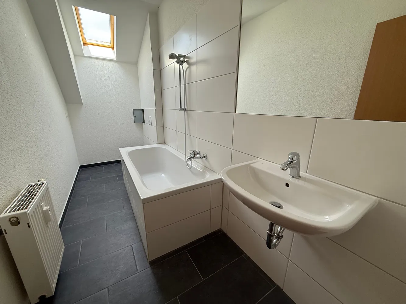 3 Zimmer Wohnung mit 97 m² in Chemnitz – Bild 6