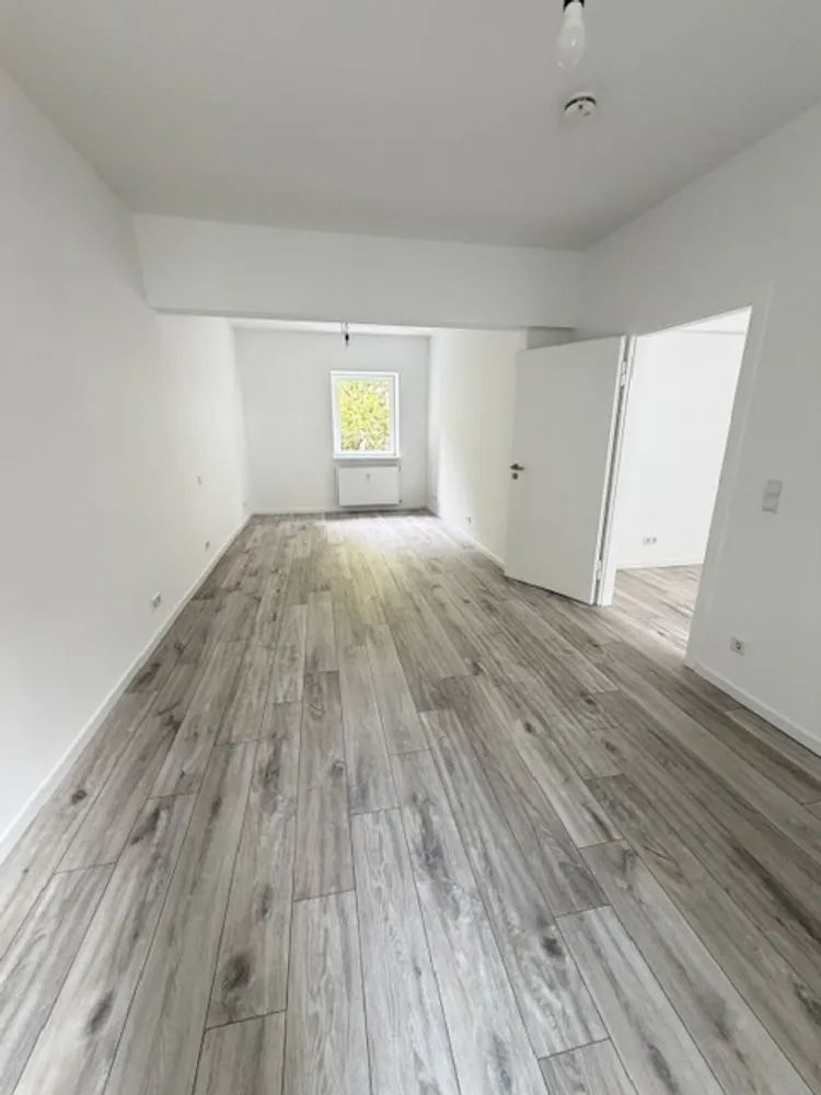 3 room apartment with 91 m² in Düsseldorf – Photo 4