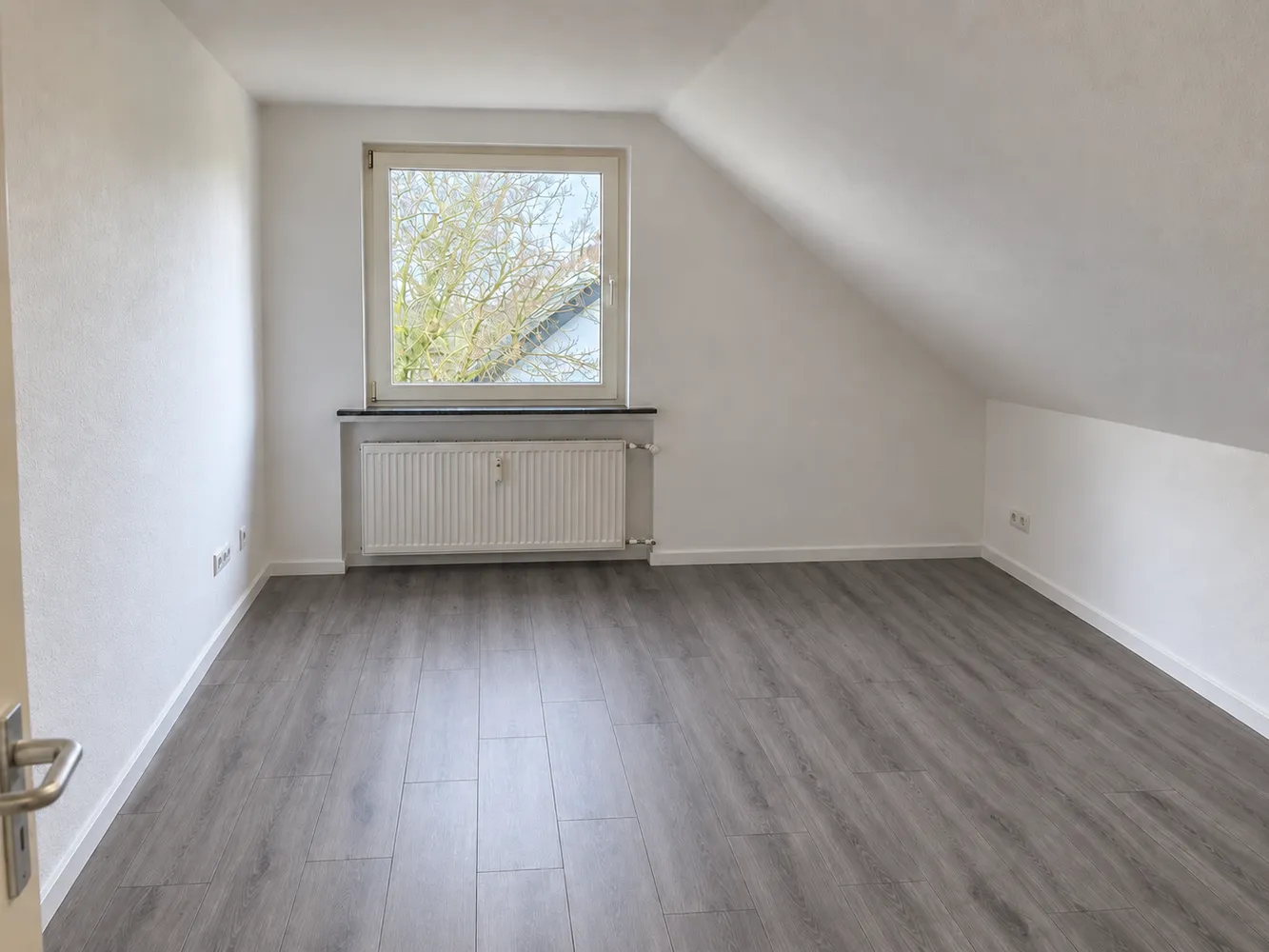 1 Zimmer Wohnung mit 30 m² in Köln – Bild 1