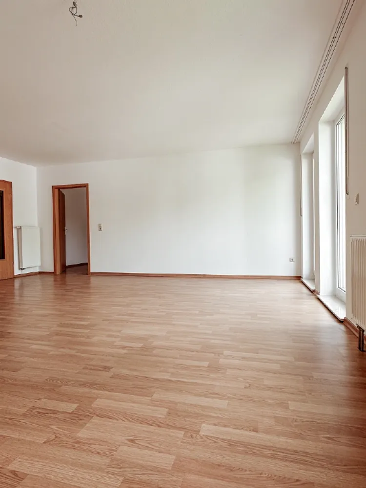 2 room apartment with 67 m² in Chemnitz – Photo 2