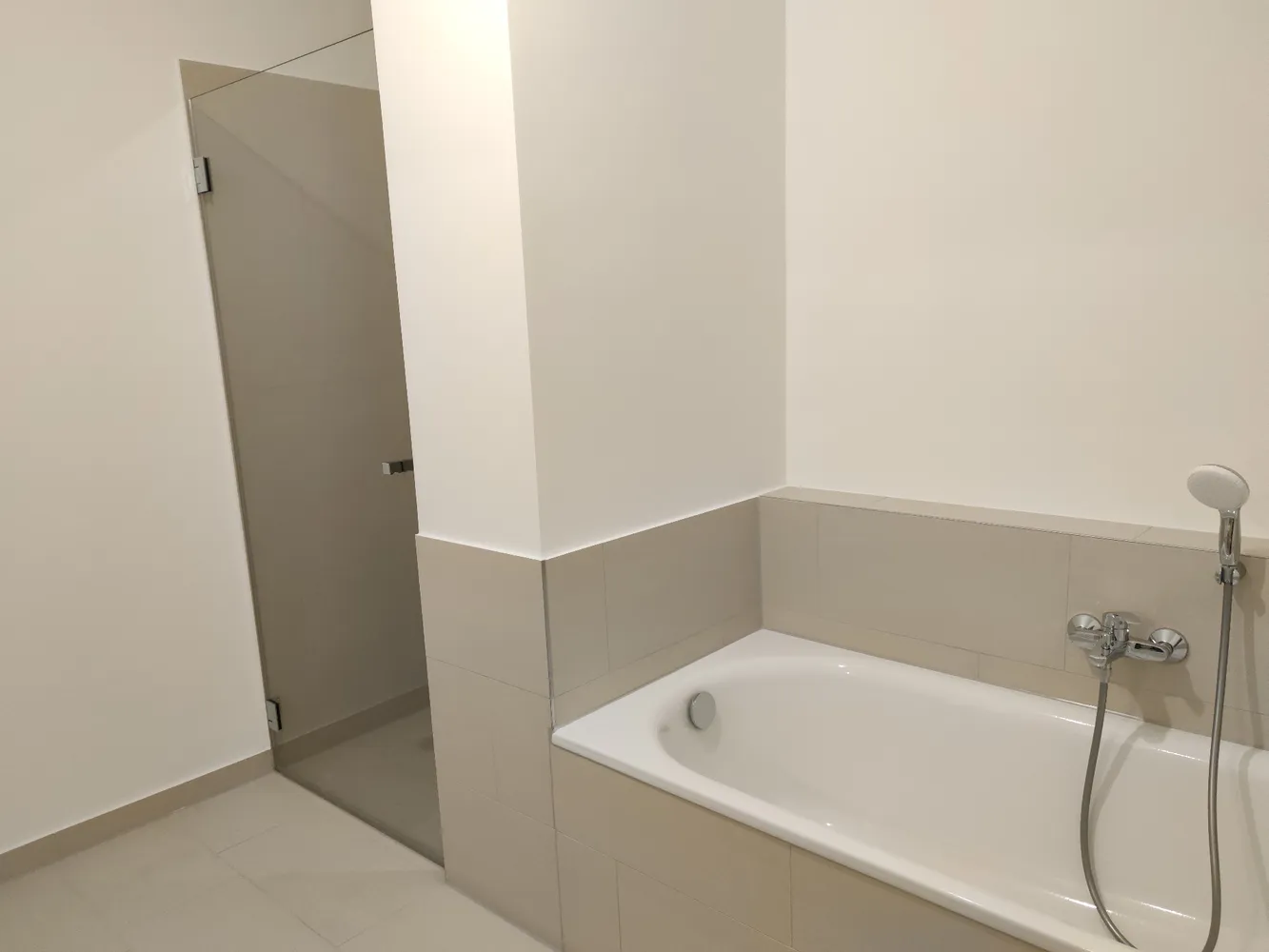 3 room apartment with 91 m² in Hanover – Photo 3