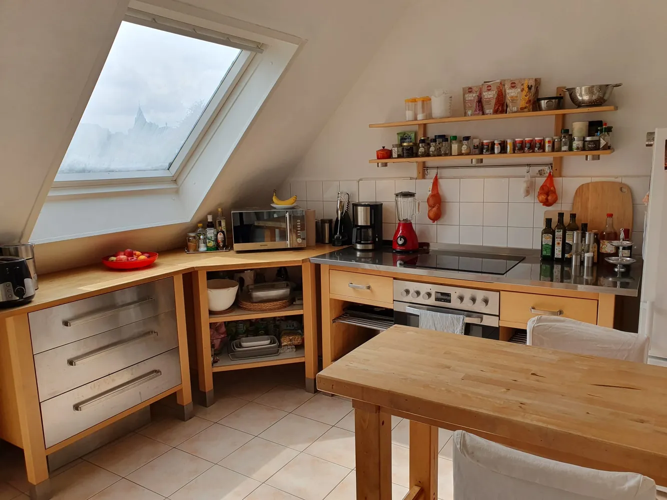 3 Zimmer Wohnung mit 84 m² in Düsseldorf – Bild 7