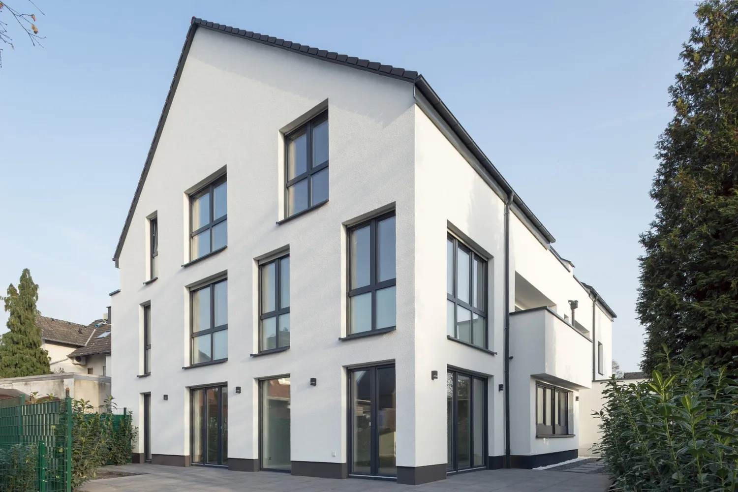 4 Zimmer Wohnung mit 122 m² in Kerpen – Bild 1