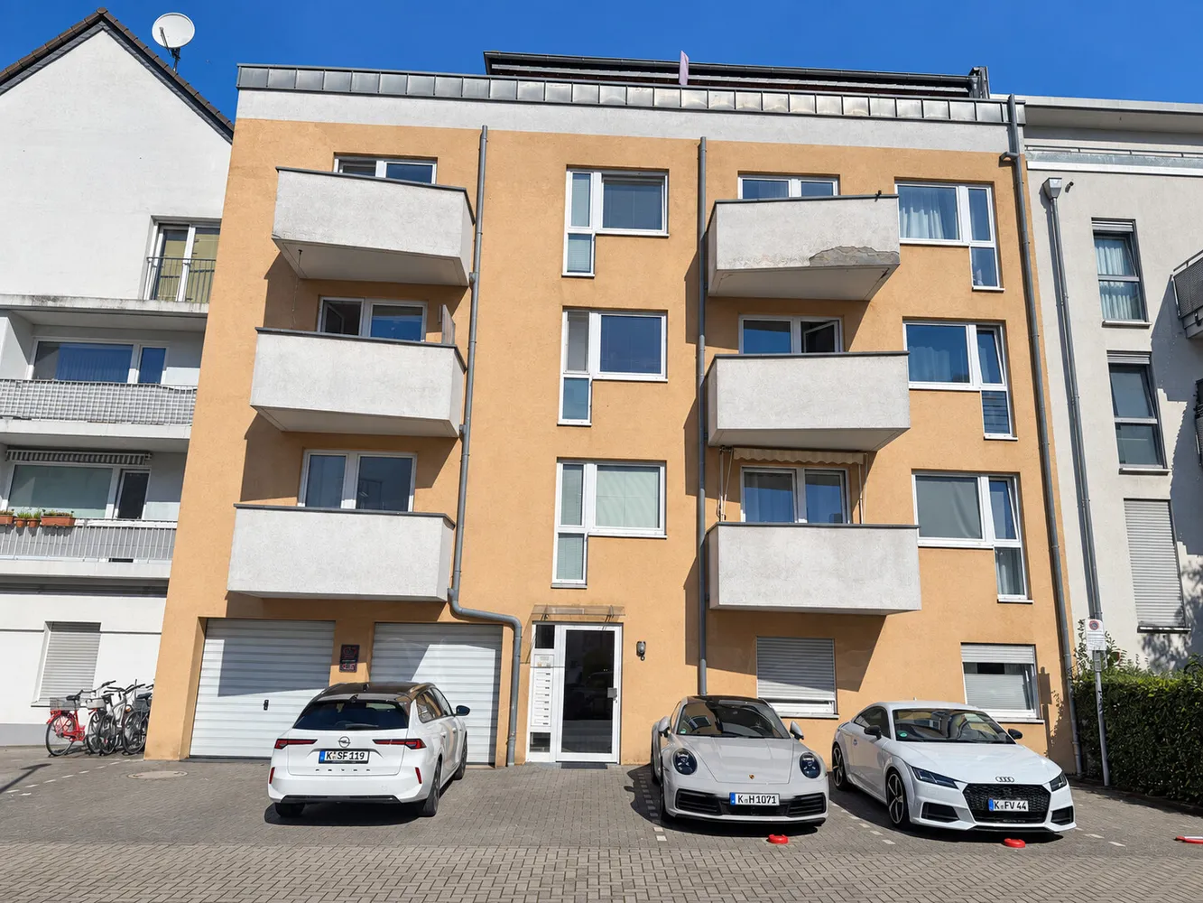 2 room apartment with 53 m² in Cologne – Photo 1