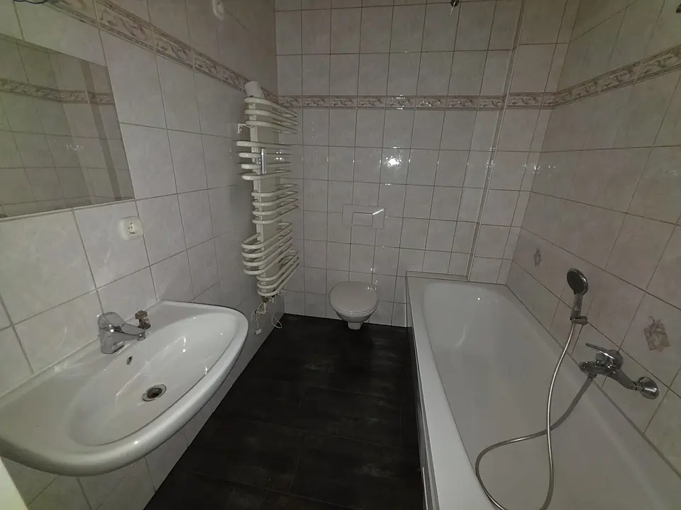 2 Zimmer Wohnung mit 56 m² in Crimmitschau – Bild 5