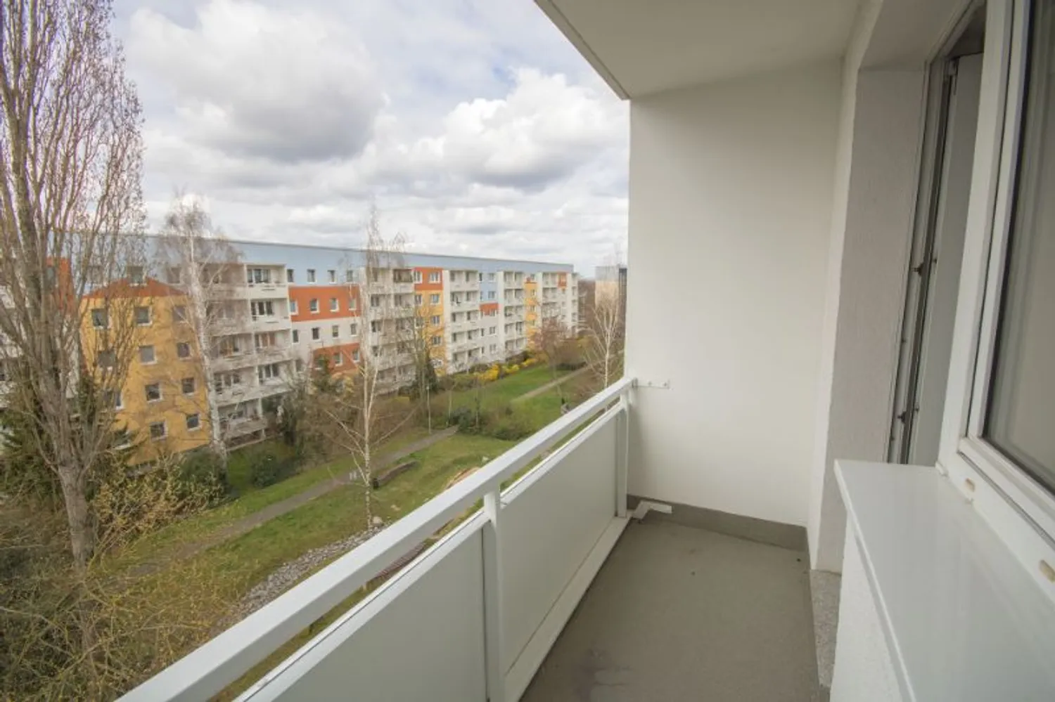 4 Zimmer Wohnung mit 71 m² in Halle (Saale) – Bild 6