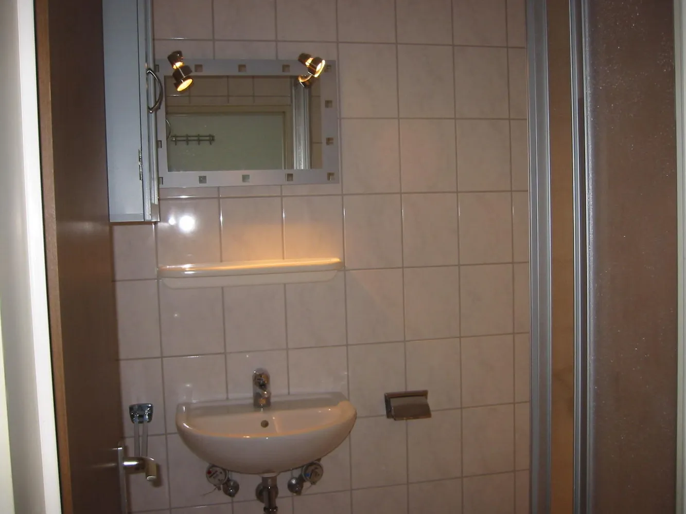 80 Zimmer Wohnung mit 28 m² in Saarbrücken – Bild 4