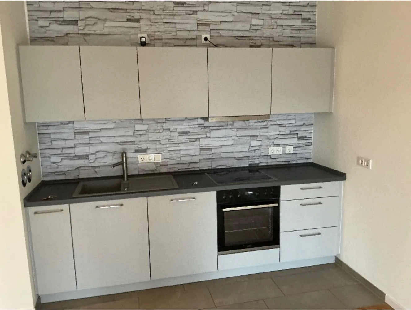 2 Zimmer Wohnung mit 55 m² in Aachen – Bild 2