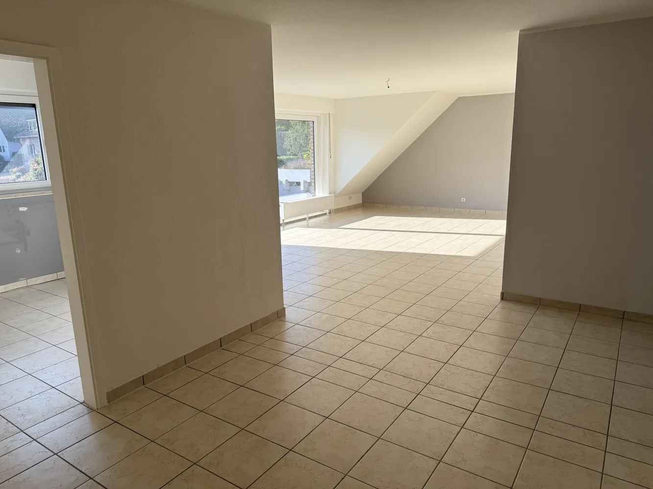 2 Zimmer Wohnung mit 84 m² in Mülheim an der Ruhr – Bild 6