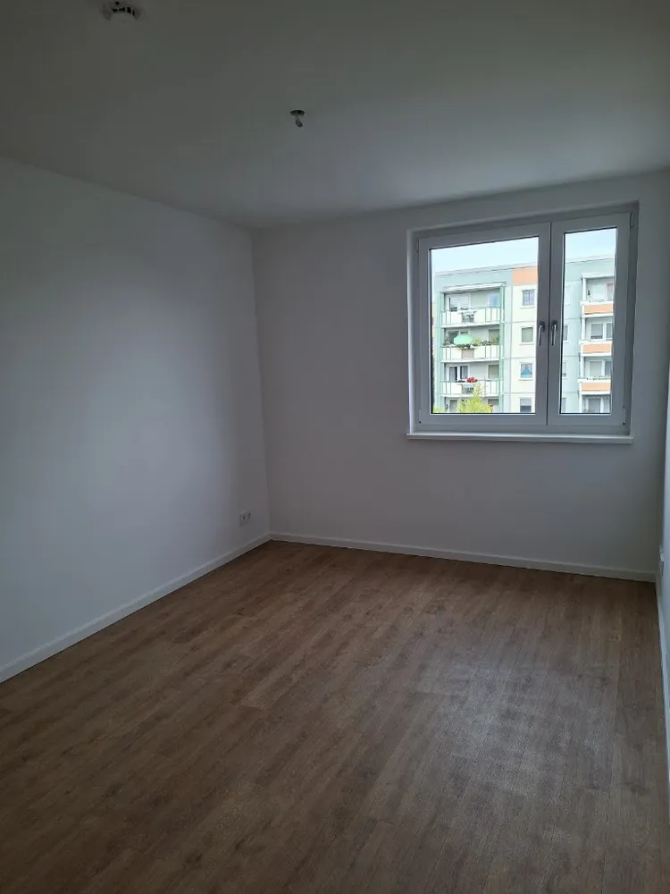 4 room apartment with 85 m² in Berlin – Photo 4