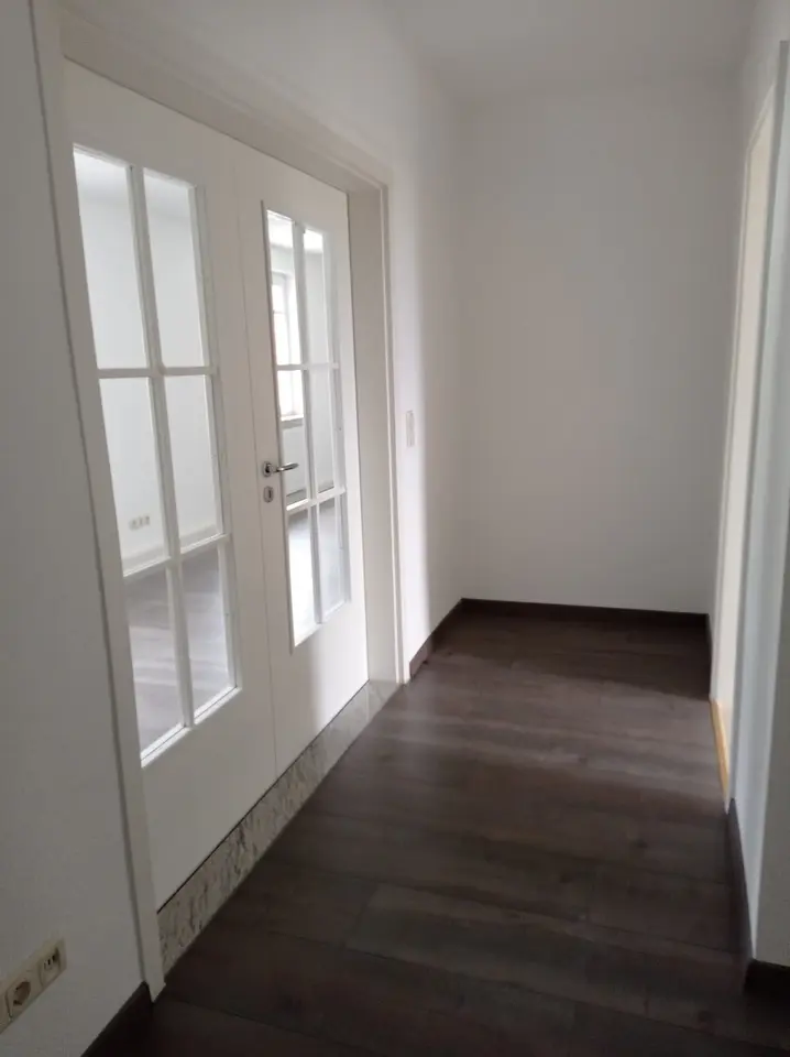 6 Zimmer Wohnung mit 135 m² in Suhl – Bild 4
