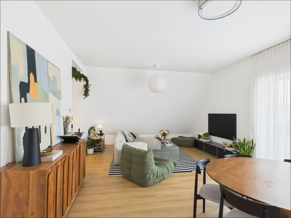 3 Zimmer Wohnung mit 109 m² in Aschaffenburg – Bild 2