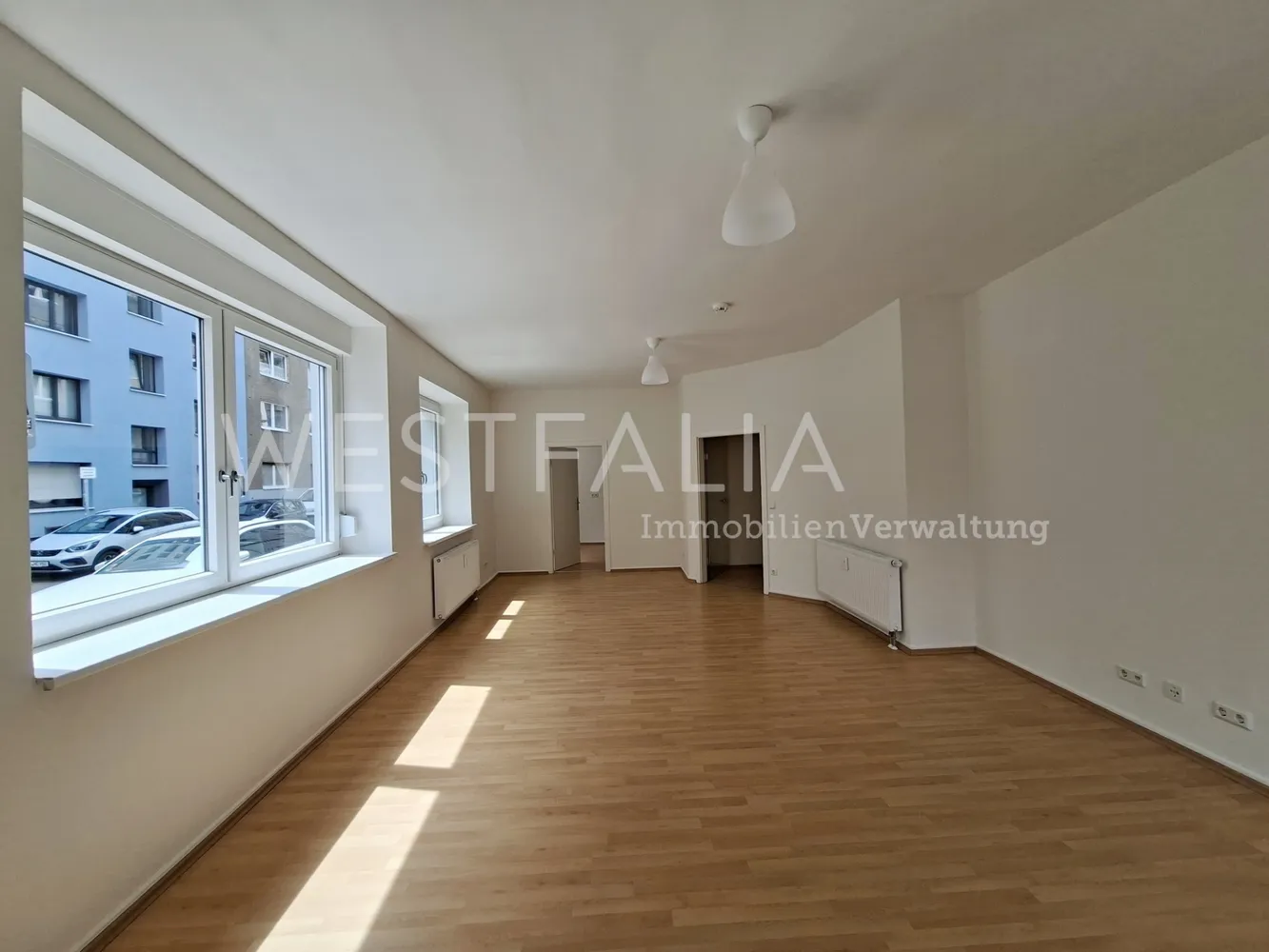 3 Zimmer Wohnung mit 120 m² in Düsseldorf – Bild 2