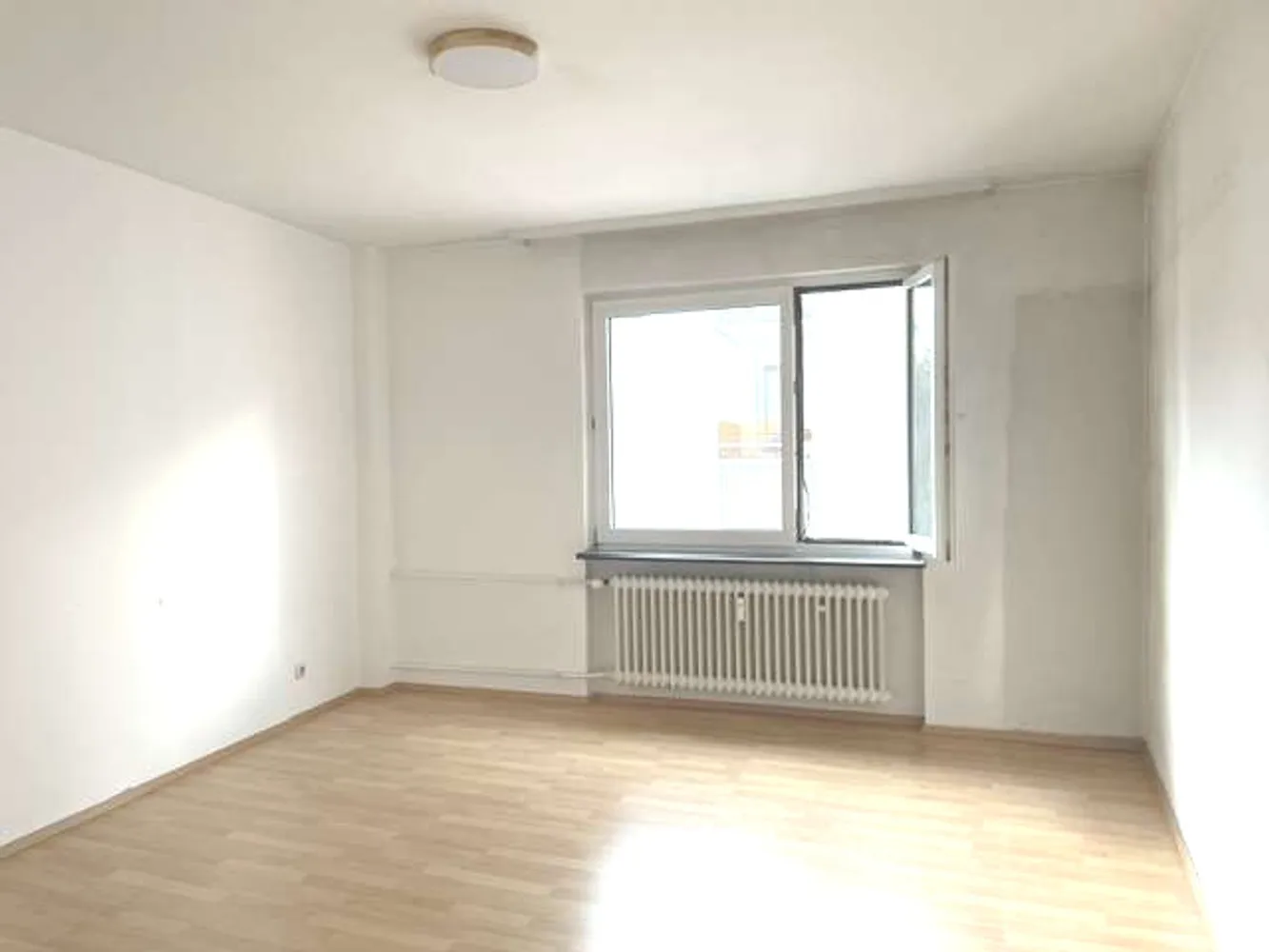 3 Zimmer Wohnung mit 80 m² in Frankfurt am Main – Bild 3