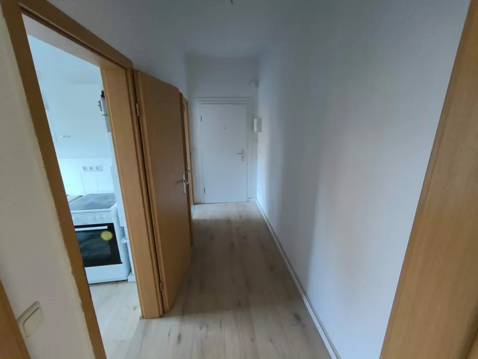 2 Zimmer Wohnung mit 48 m² in Wilhelmshaven – Bild 4