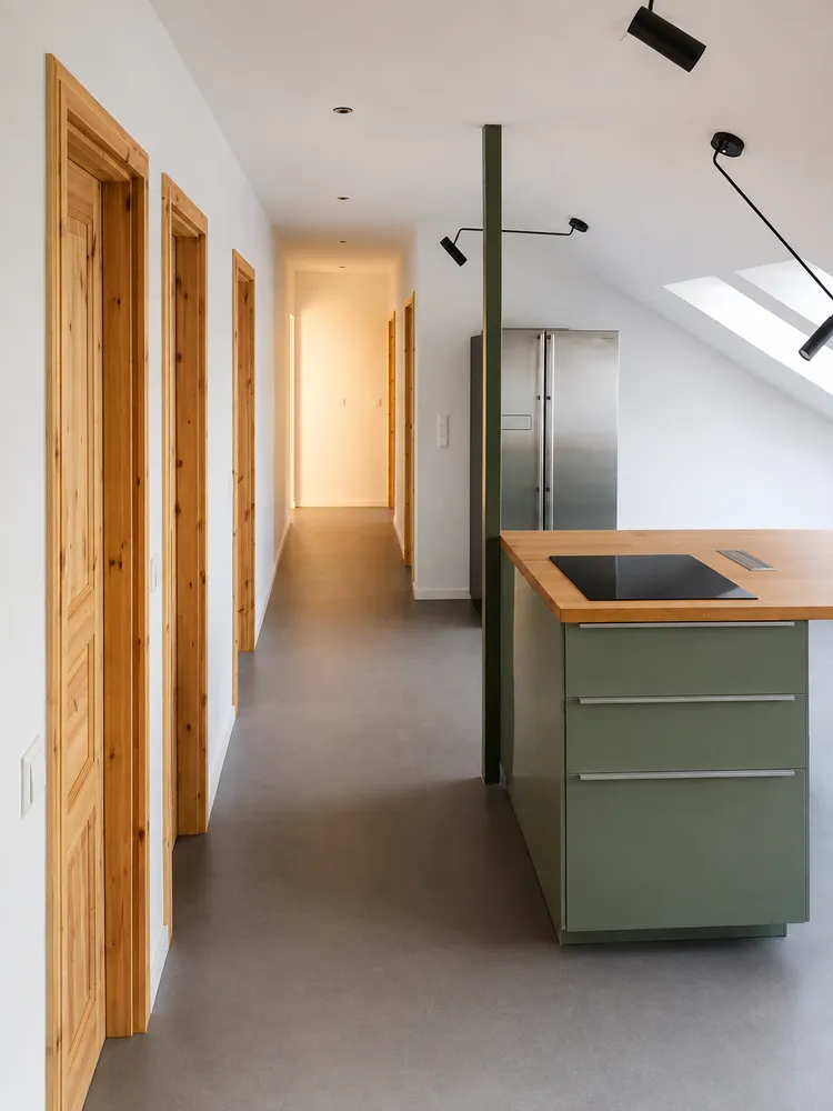 4 Zimmer Wohnung mit 105 m² in Berlin – Bild 1