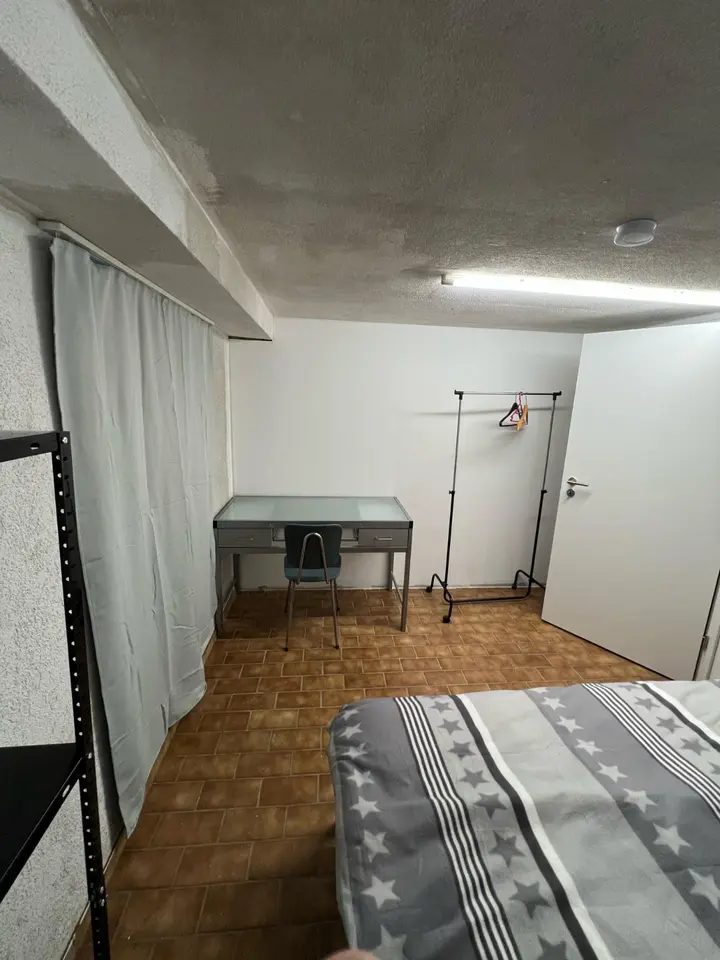 WG-Zimmer mit 200 m² in Erkrath – Bild 5