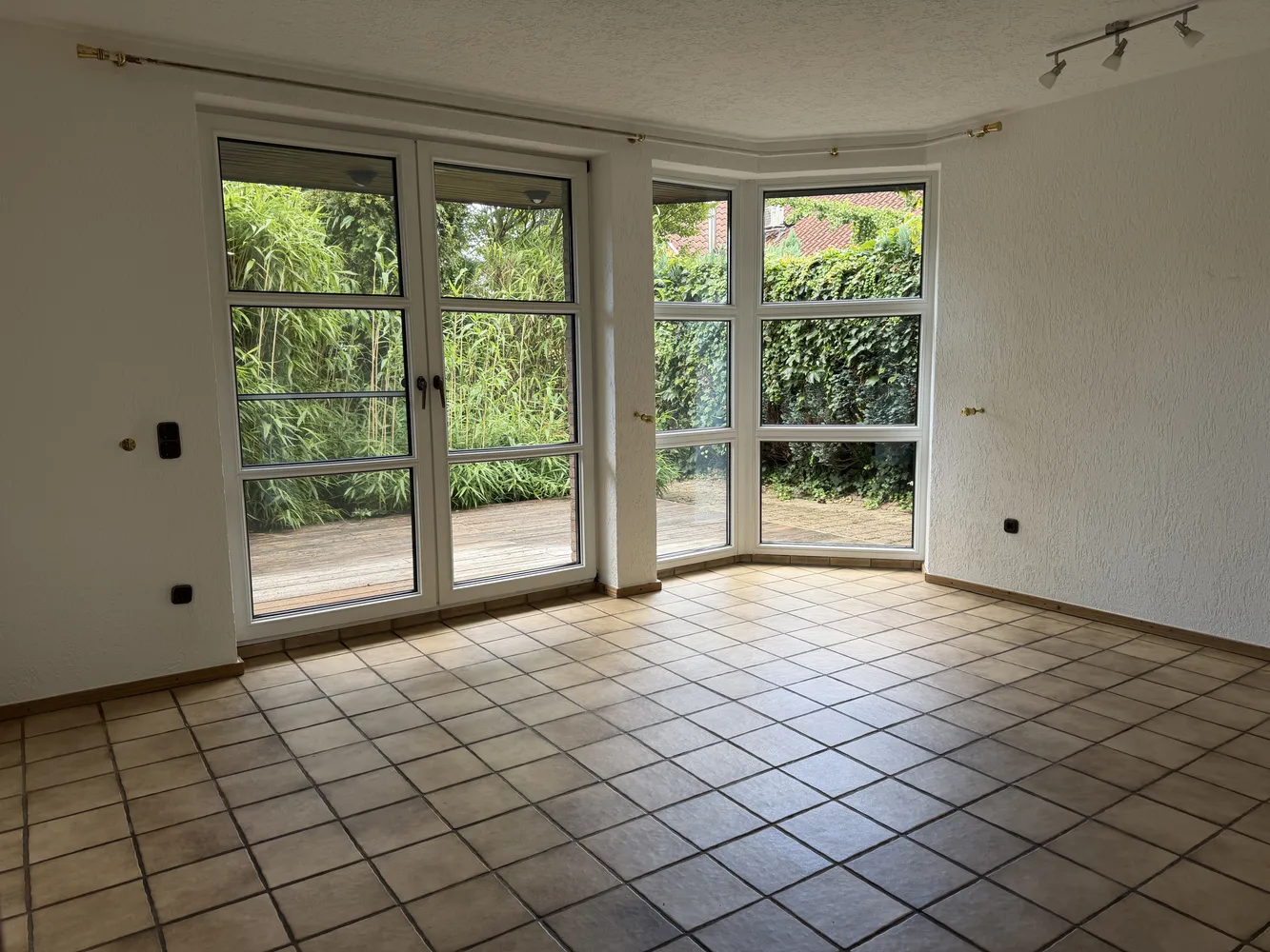 7 room house with 280 m² in Dormagen – Photo 9