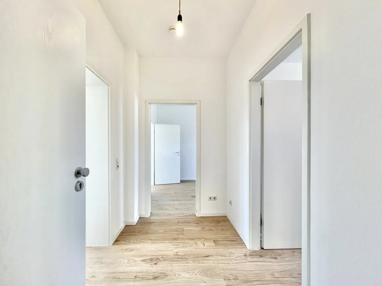 2 Zimmer Wohnung mit 69 m² in Detmold – Bild 8