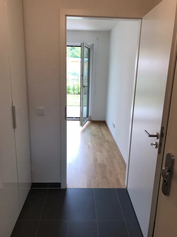 1 room apartment with 30 m² in Munich – Photo 12