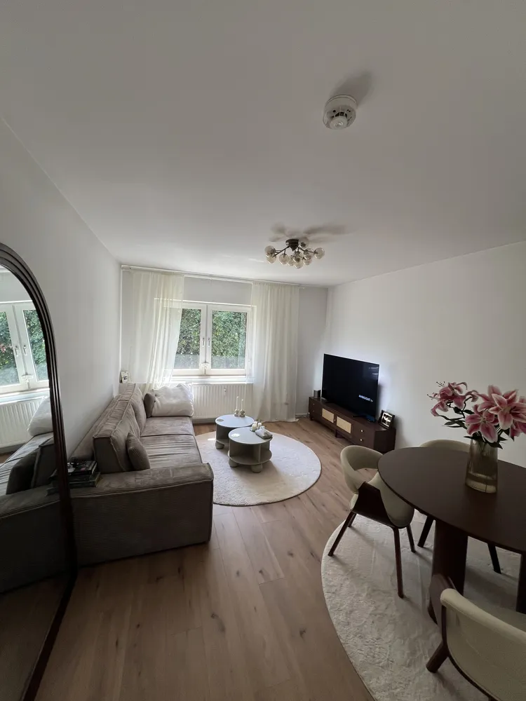 3 Zimmer Wohnung mit 65 m² in Düsseldorf – Bild 2