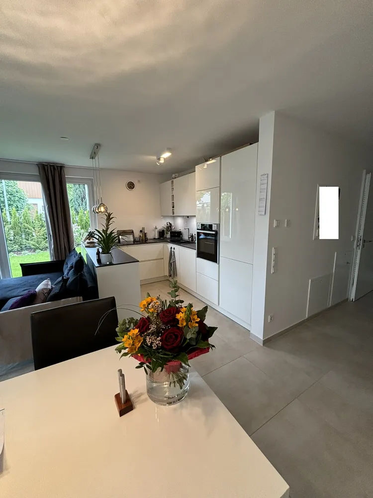 4 Zimmer Wohnung mit 90 m² in München – Bild 1