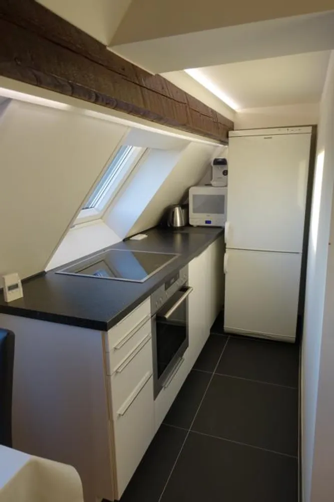 2 Zimmer Wohnung mit 32 m² in Köln – Bild 4