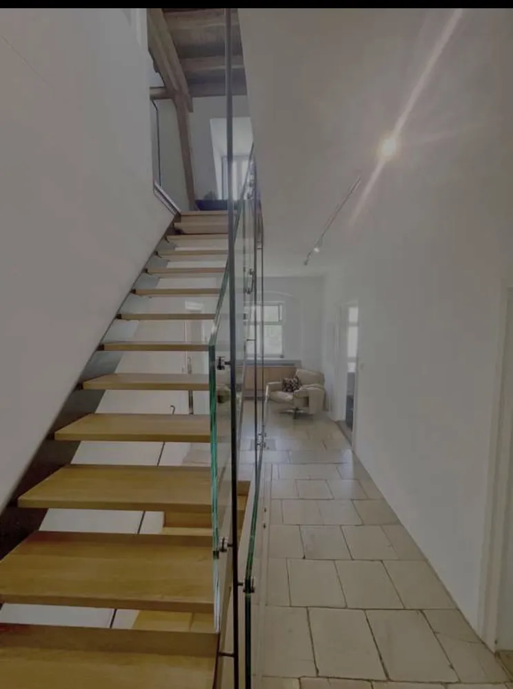 6 Zimmer Wohnung mit 150 m² in Augsburg – Bild 5