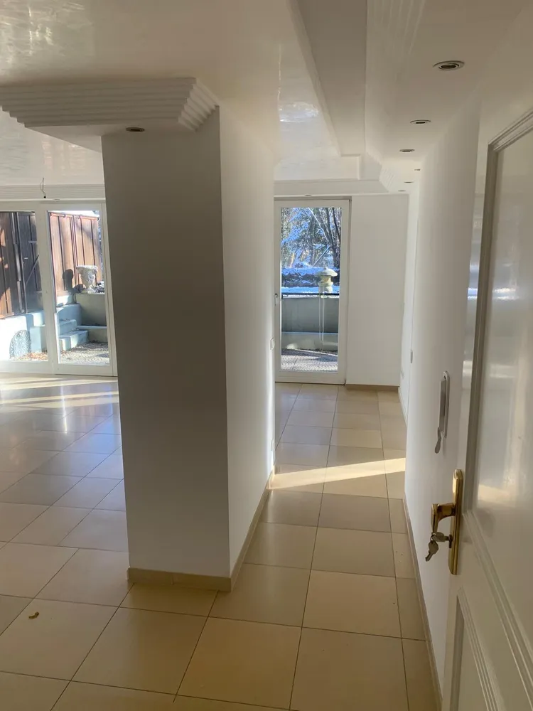 3 Zimmer Wohnung mit 120 m² in München – Bild 3