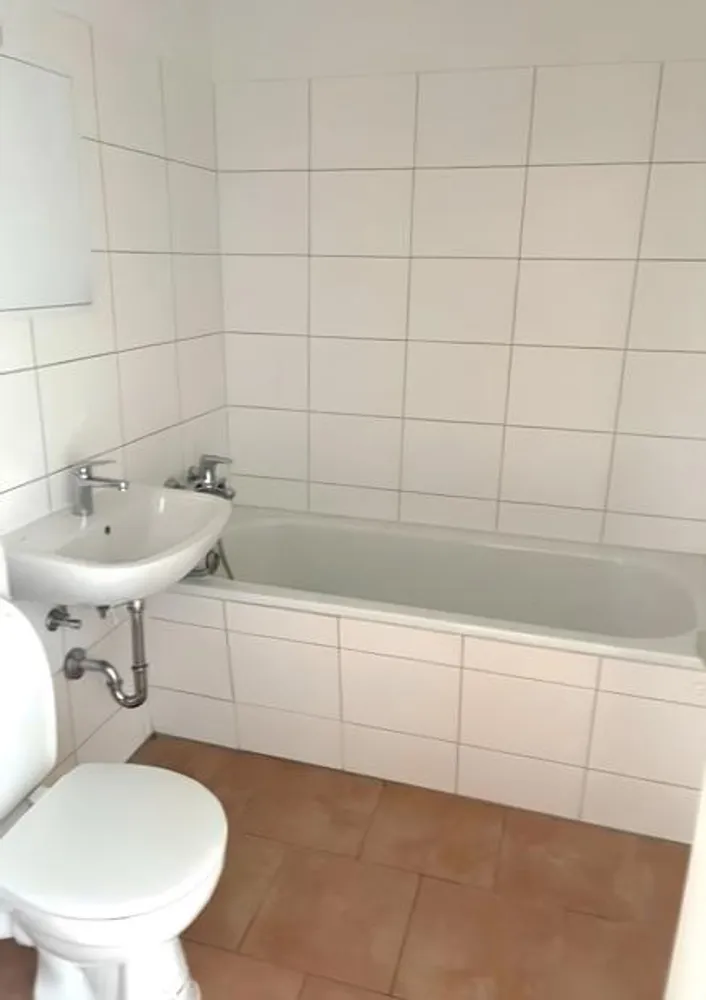 1 Zimmer Wohnung mit 37 m² in Halle (Saale) – Bild 6