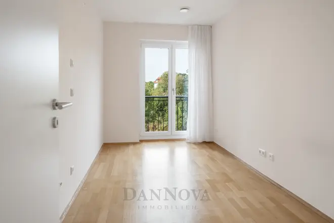 4 Zimmer Wohnung mit 106 m² in Frankfurt am Main – Bild 10
