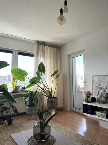 4 Zimmer Wohnung mit 100 m² in Düsseldorf – Bild 3