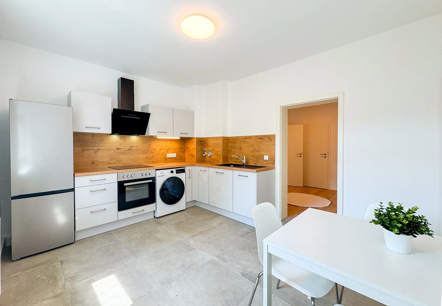 2 Zimmer Wohnung mit 63 m² in Dresden – Bild 1