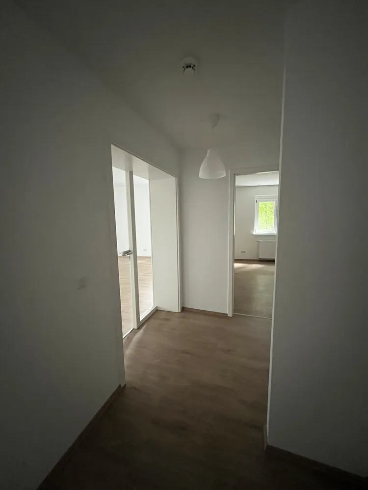 2 Zimmer Wohnung mit 95 m² in Düsseldorf – Bild 1