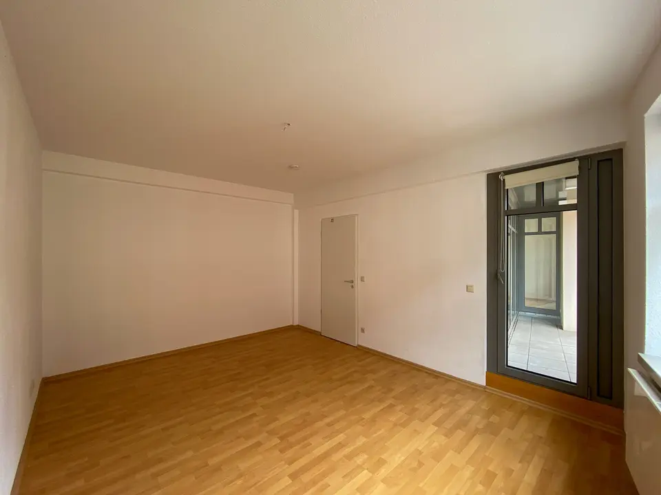 4 Zimmer Wohnung mit 110 m² in Weißenfels – Bild 7