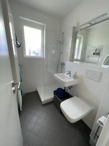 1 room apartment with 28 m² in Berlin – Photo 11
