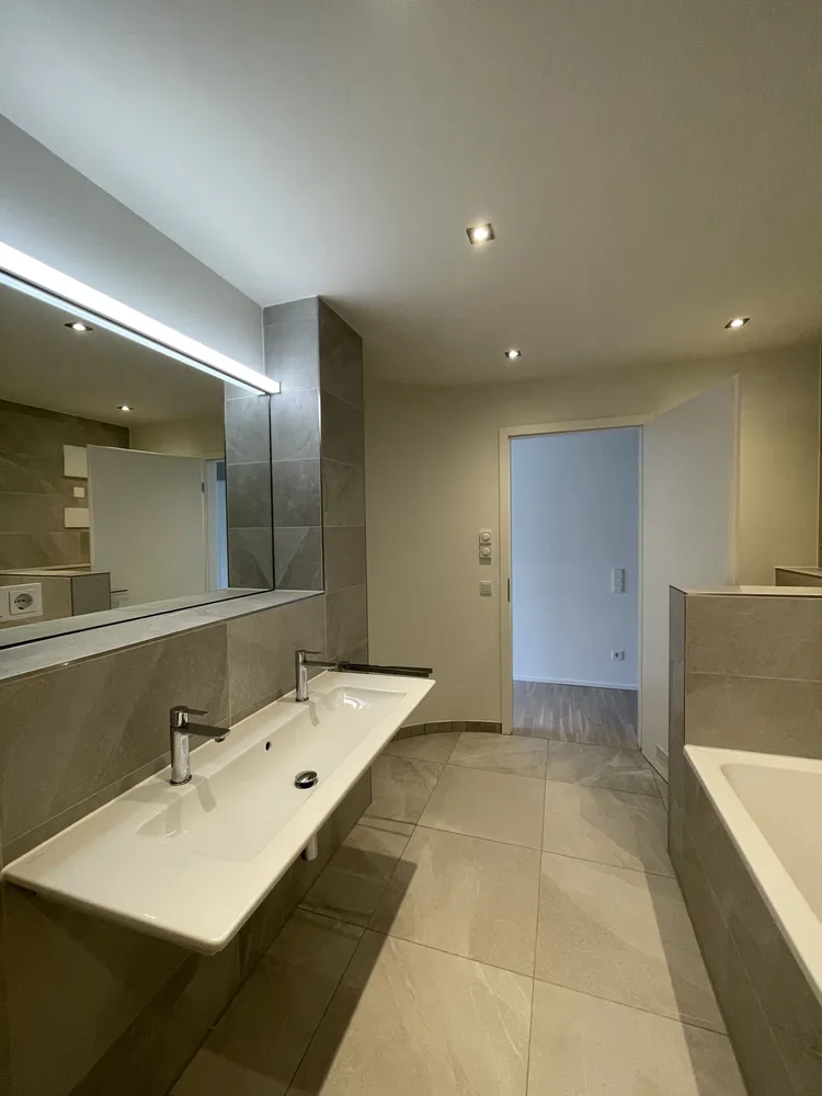 4 Zimmer Wohnung mit 122 m² in Augsburg – Bild 6