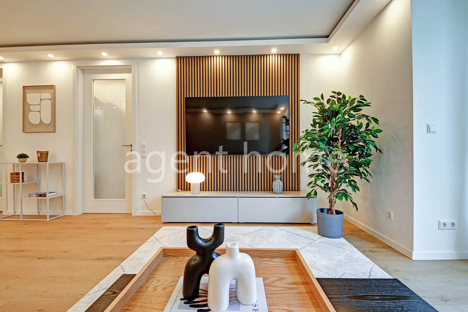 2 room apartment with 55 m² in Stuttgart – Photo 6
