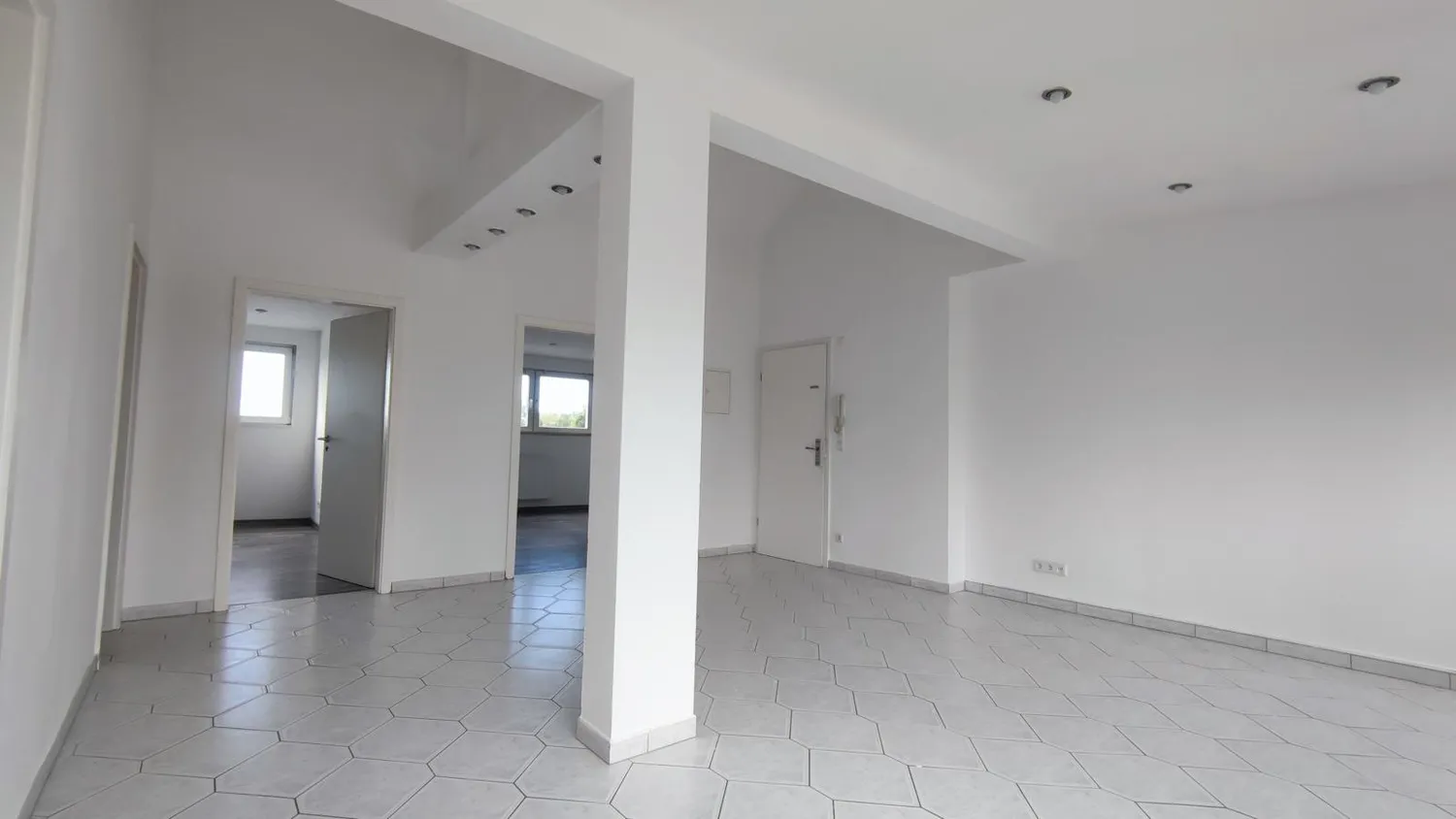 4 Zimmer Wohnung mit 80 m² in Solingen – Bild 8