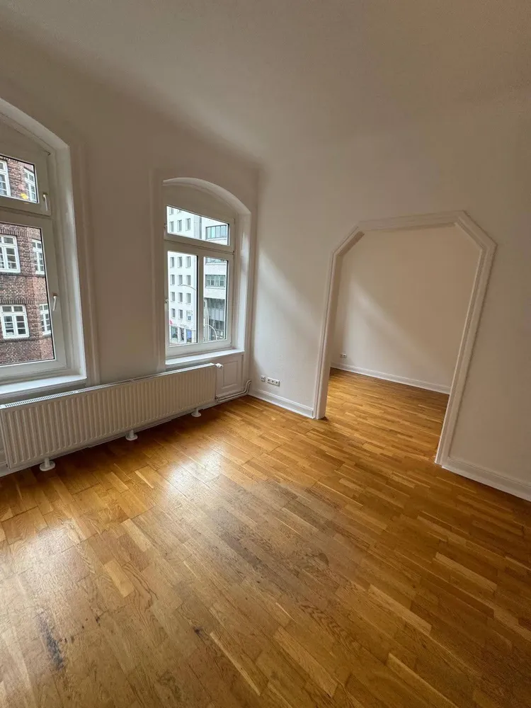 4 Zimmer Wohnung mit 90 m² in Hamburg – Bild 4