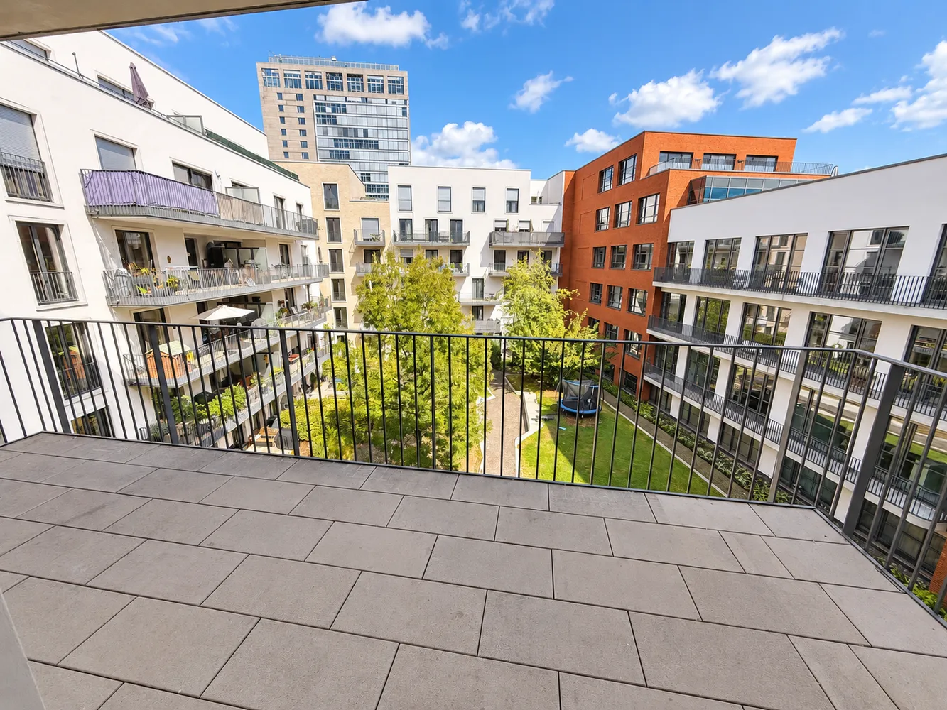 3 Zimmer Wohnung mit 93 m² in Frankfurt am Main – Bild 5