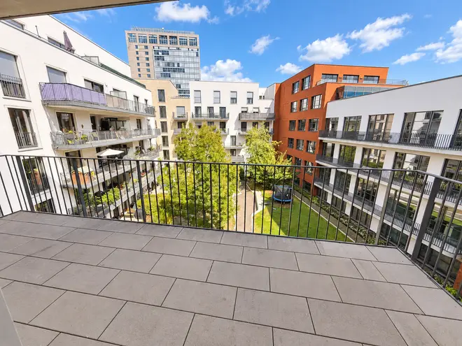 3 Zimmer Wohnung mit 93 m² in Frankfurt am Main – Bild 1