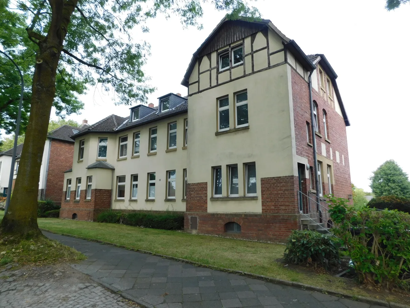 3 Zimmer Wohnung mit 44 m² in Bochum – Bild 1