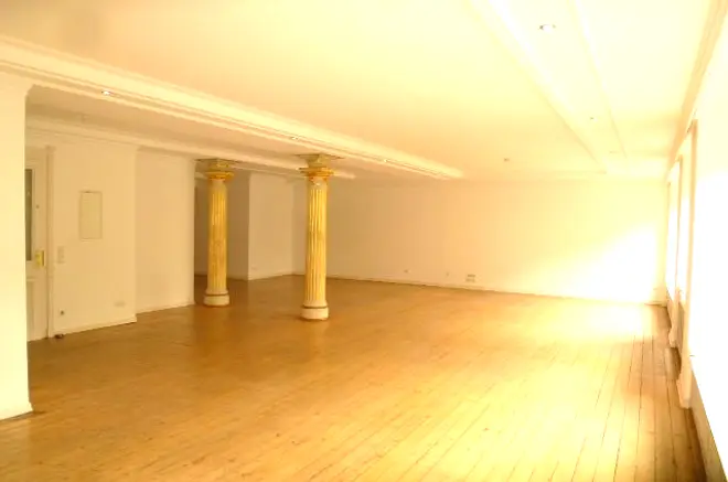 3 Zimmer Wohnung mit 200 m² in Wiesbaden – Bild 9