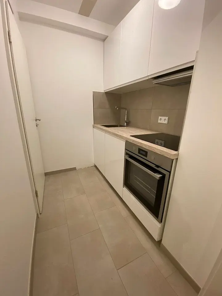 WG-Zimmer mit 24 m² in Frankfurt am Main – Bild 3