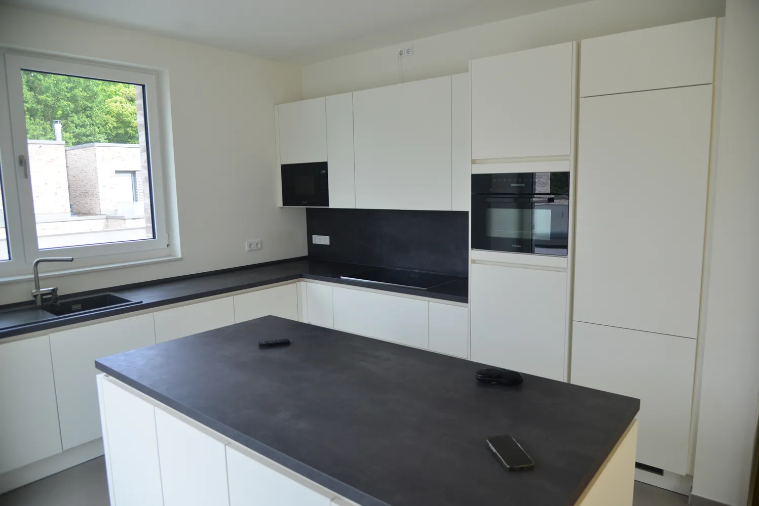 4 Zimmer Wohnung mit 155 m² in Hamburg – Bild 1