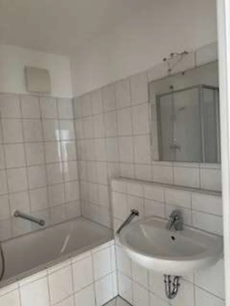 4 Zimmer Wohnung mit 70 m² in Duisburg – Bild 8