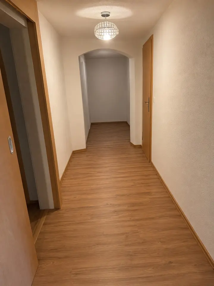 3 Zimmer Wohnung mit 97 m² in Sonneberg – Bild 3