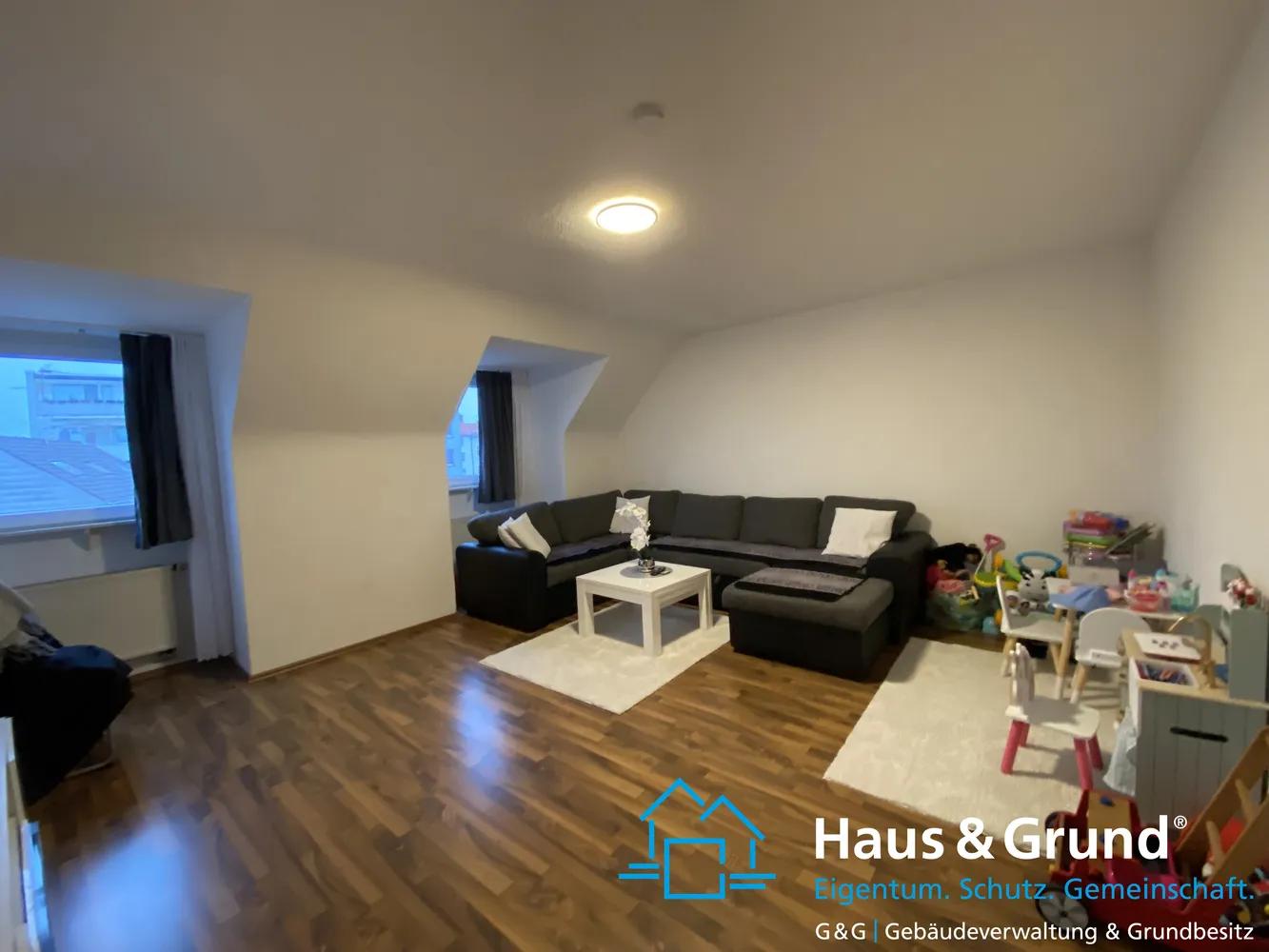 2 Zimmer Wohnung mit 70 m² in Aachen – Bild 2